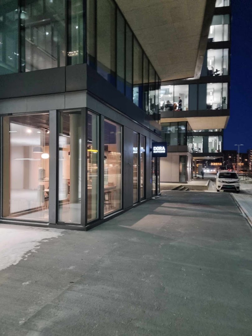 Dora Kaffebar: clear exterior shot of venue