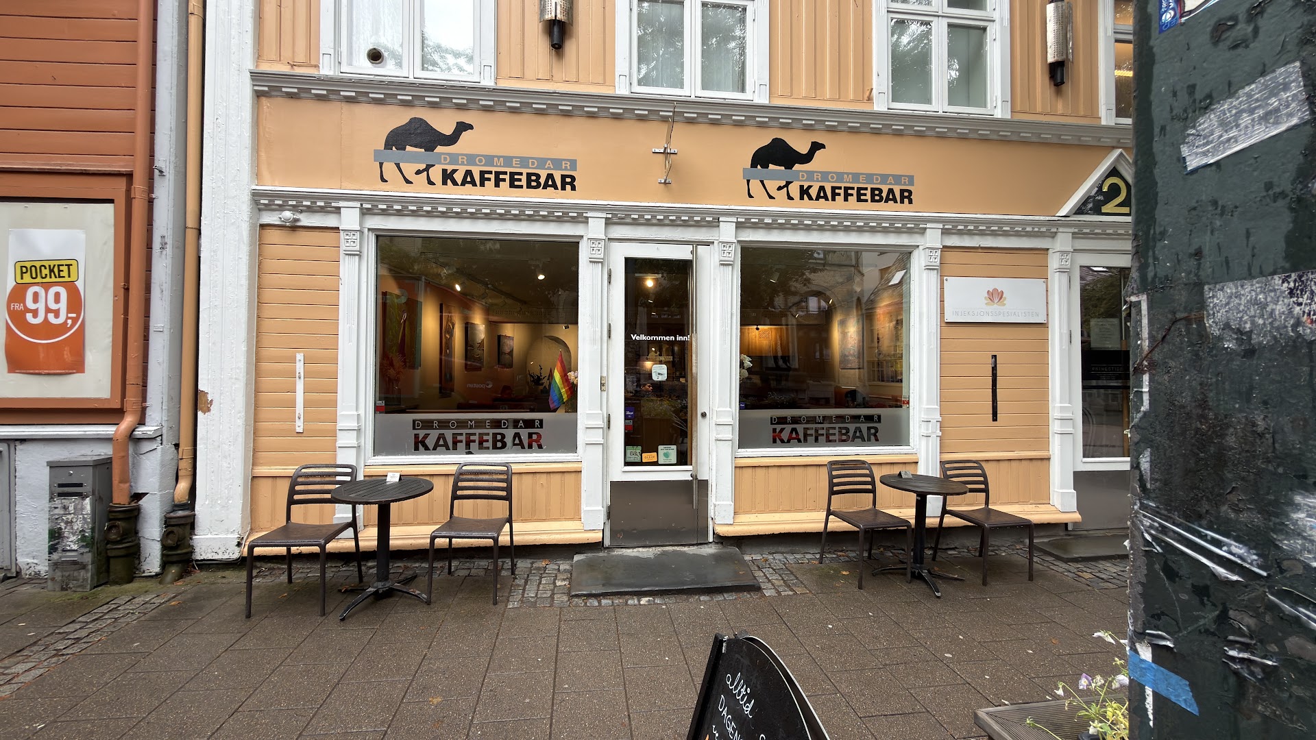 Dromedar Kaffebar: clear exterior shot of venue