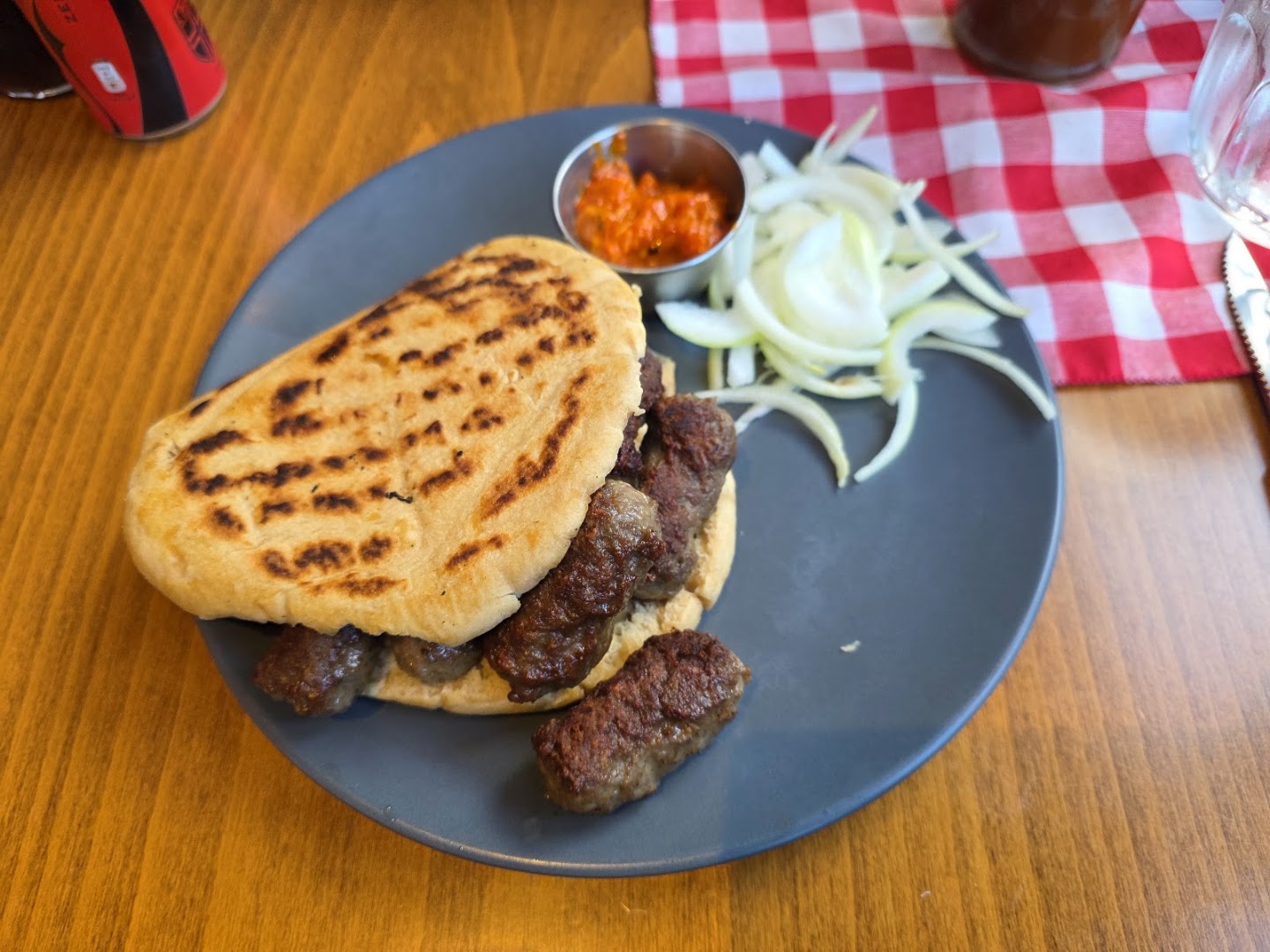Gurman: appetizing photo of restaurant food