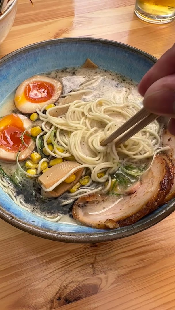Koie Ramen: appetizing, high-quality food photography