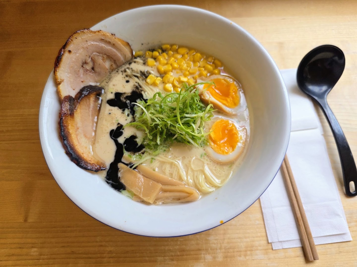 Koie Ramen: appetizing, high-quality food photography