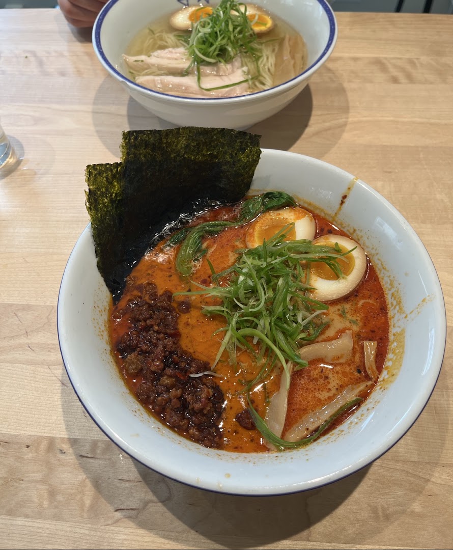 Koie Ramen: appetizing photo of ramen bowls