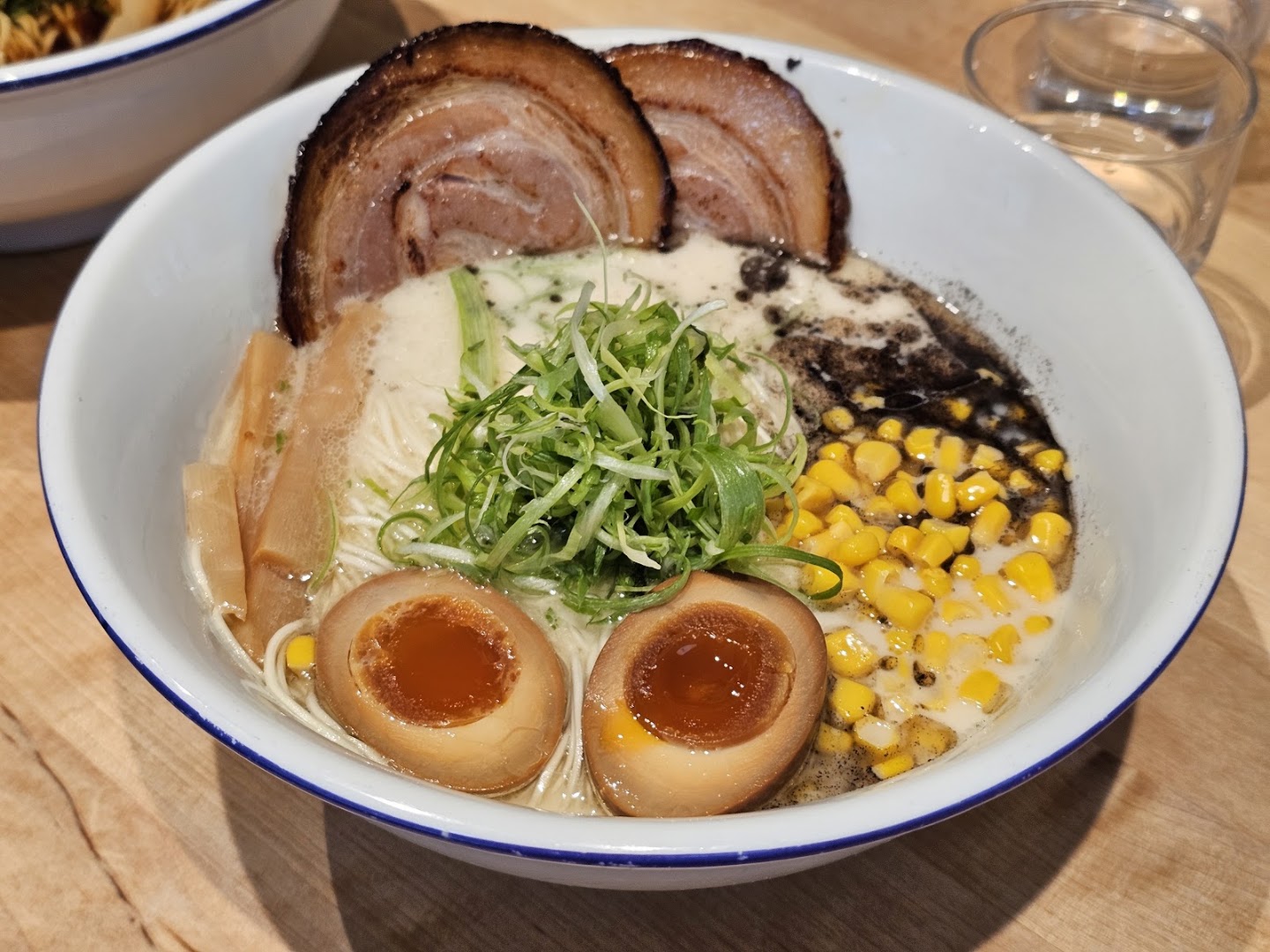 Koie Ramen: appetizing, high-quality food photography