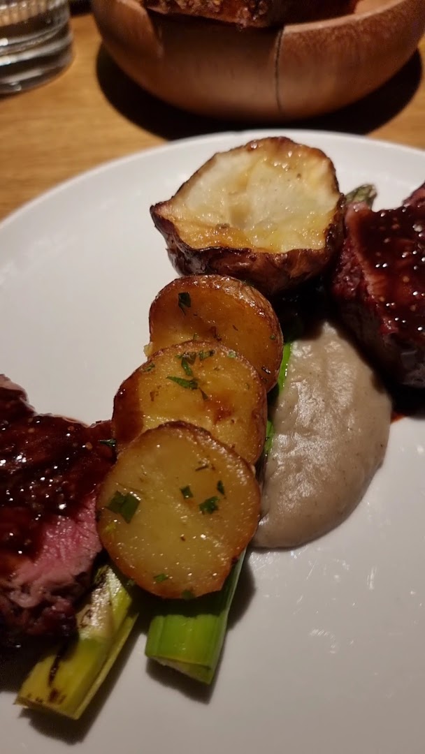Osteria Moderna: appetizing, high-quality food photography