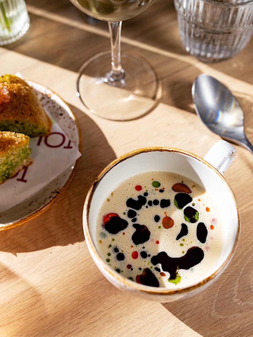 Tollbua: high quality, appetizing food photography