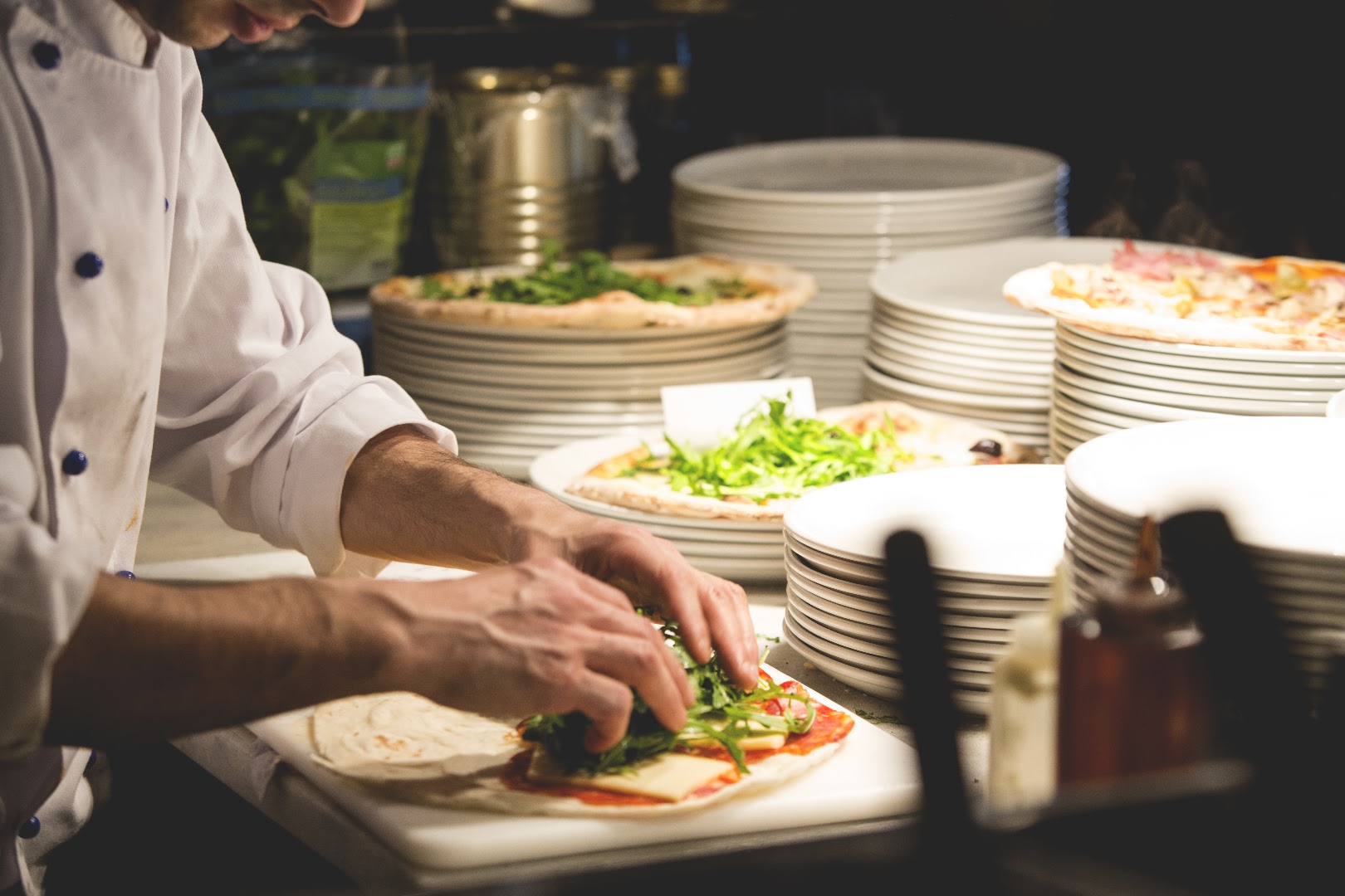 Una Pizzeria e Bar: professional shot of food preparation
