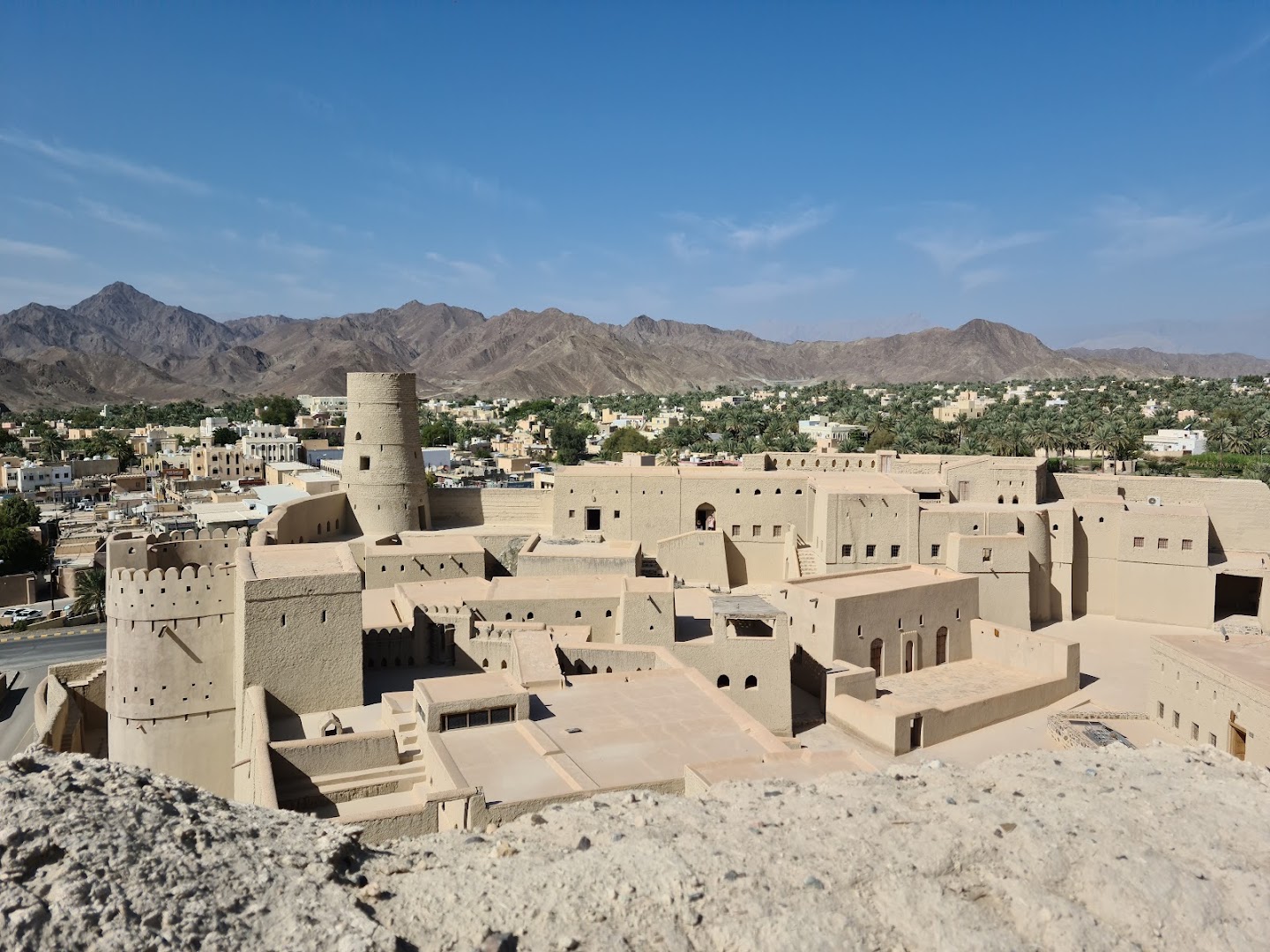 Bahla Fort: high quality exterior view