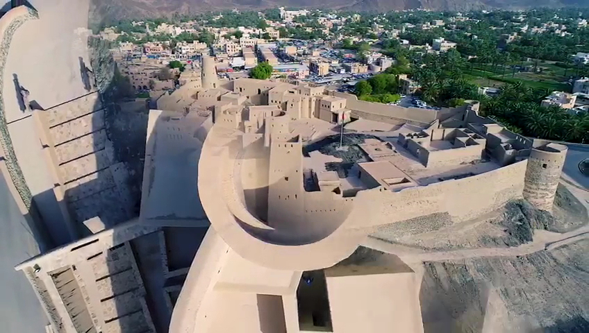 Bahla Fort: high quality aerial fort view