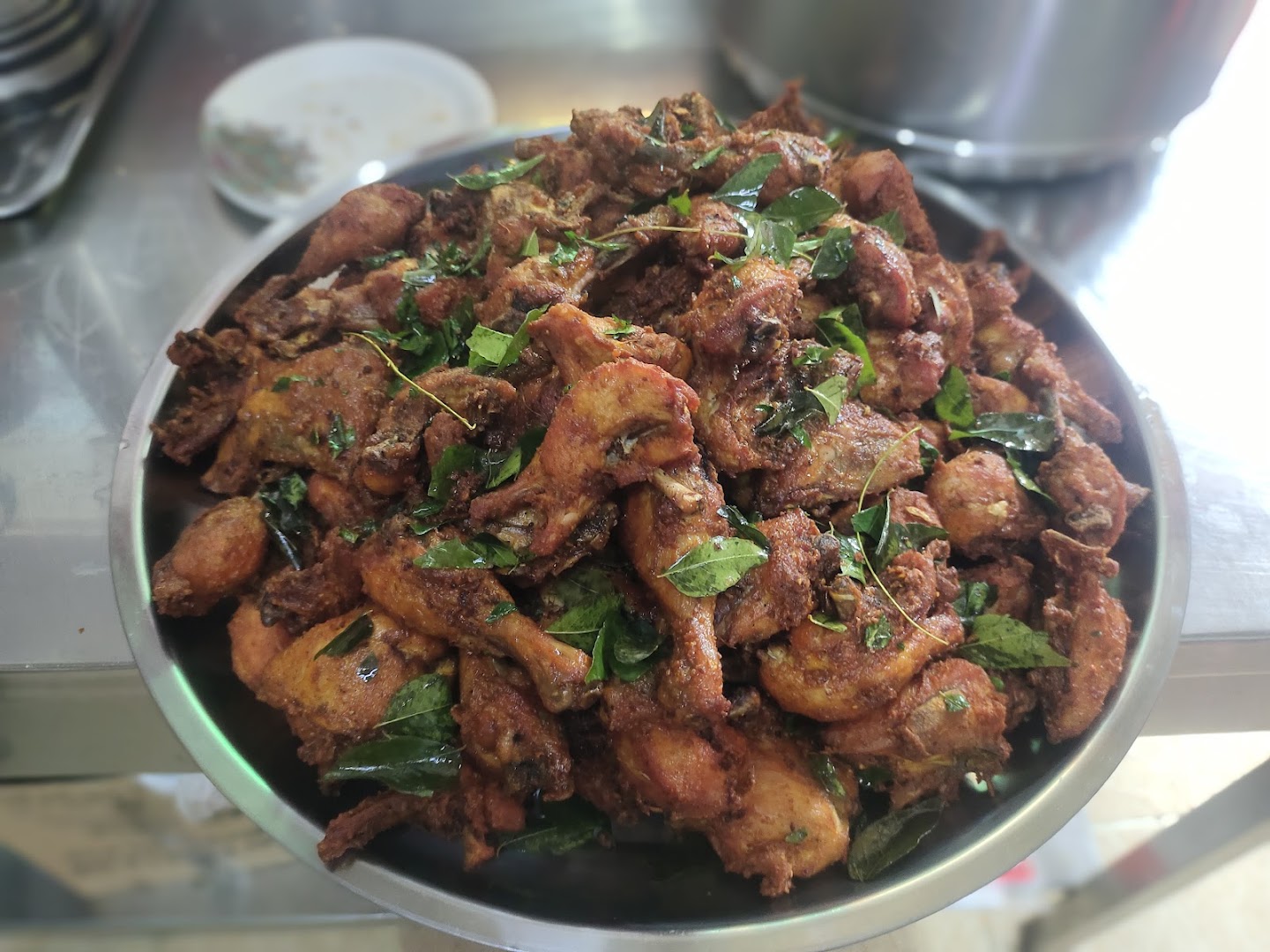 Wahat Al Tabiya Trad. Restaurant: appetizing photo of prepared food