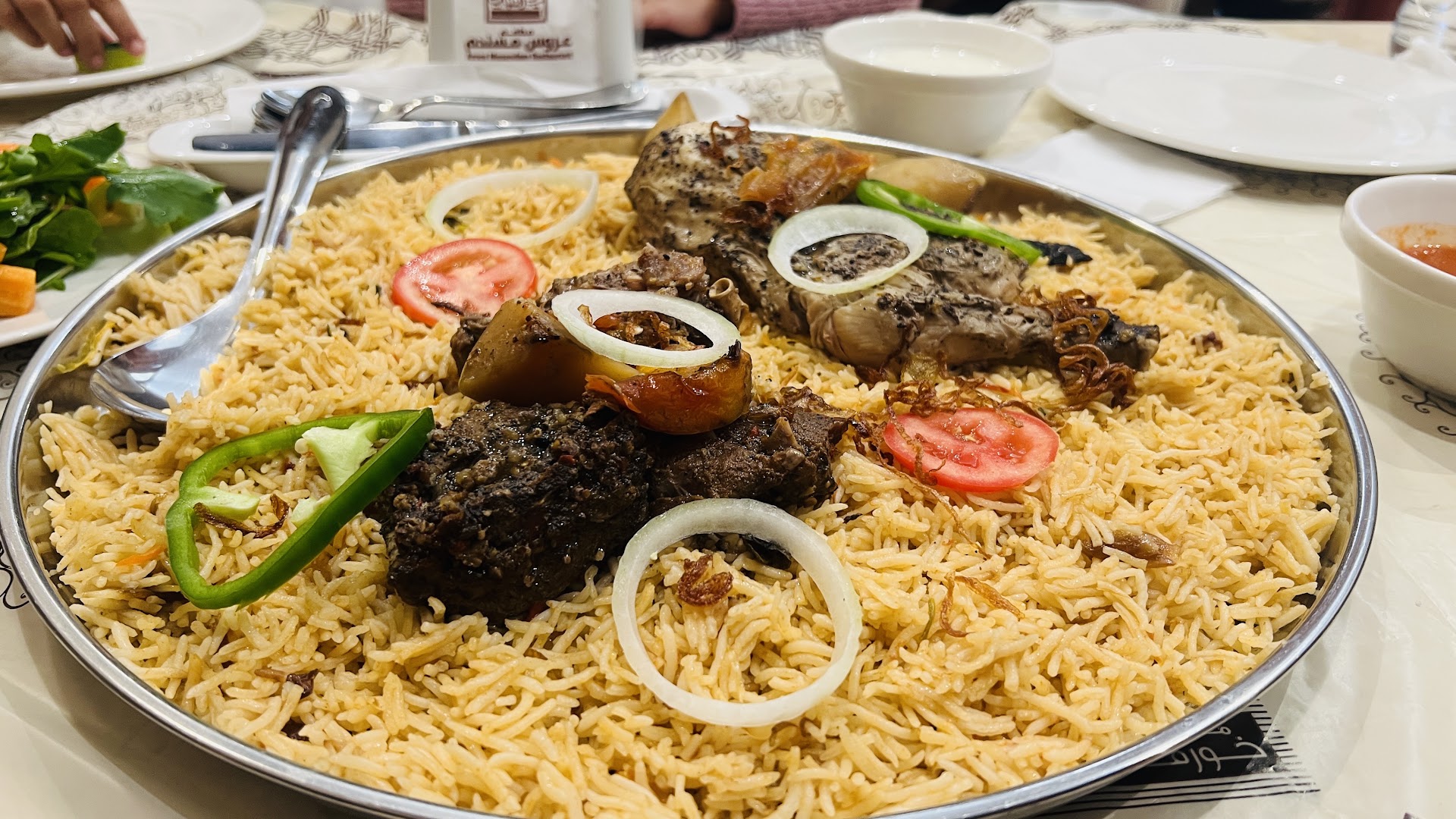 Aroos Musandam Restaurant: appetizing photo of restaurant food