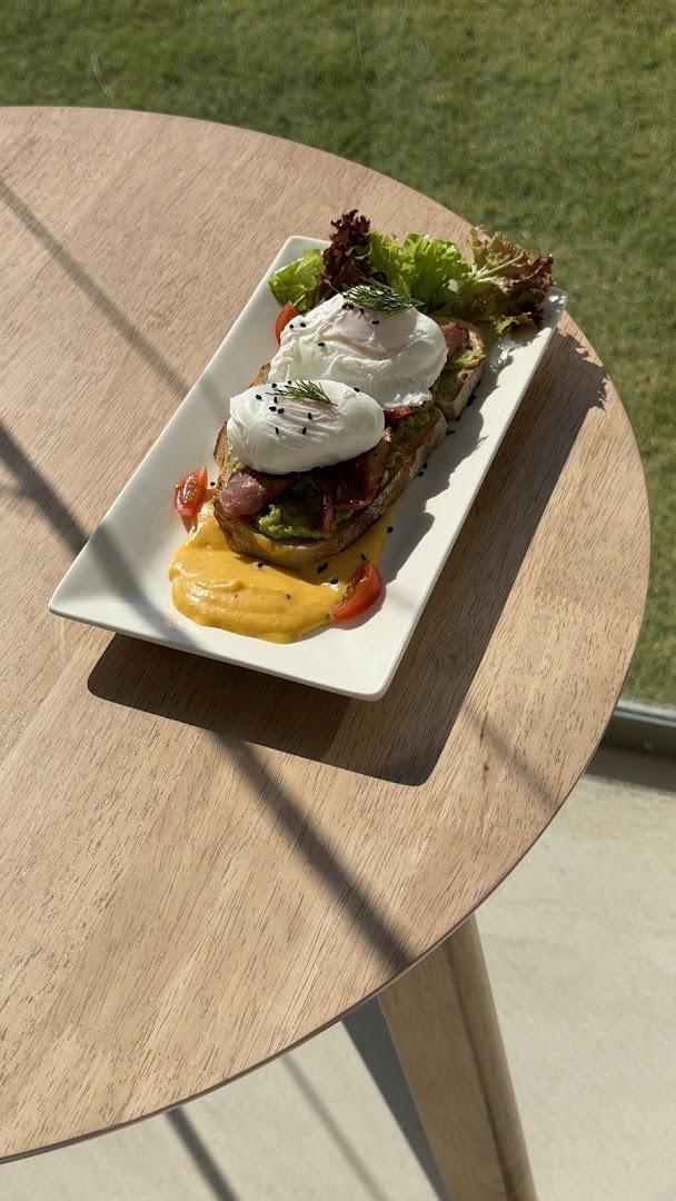 Hooves Cafe & More: appetizing, high-quality food photography