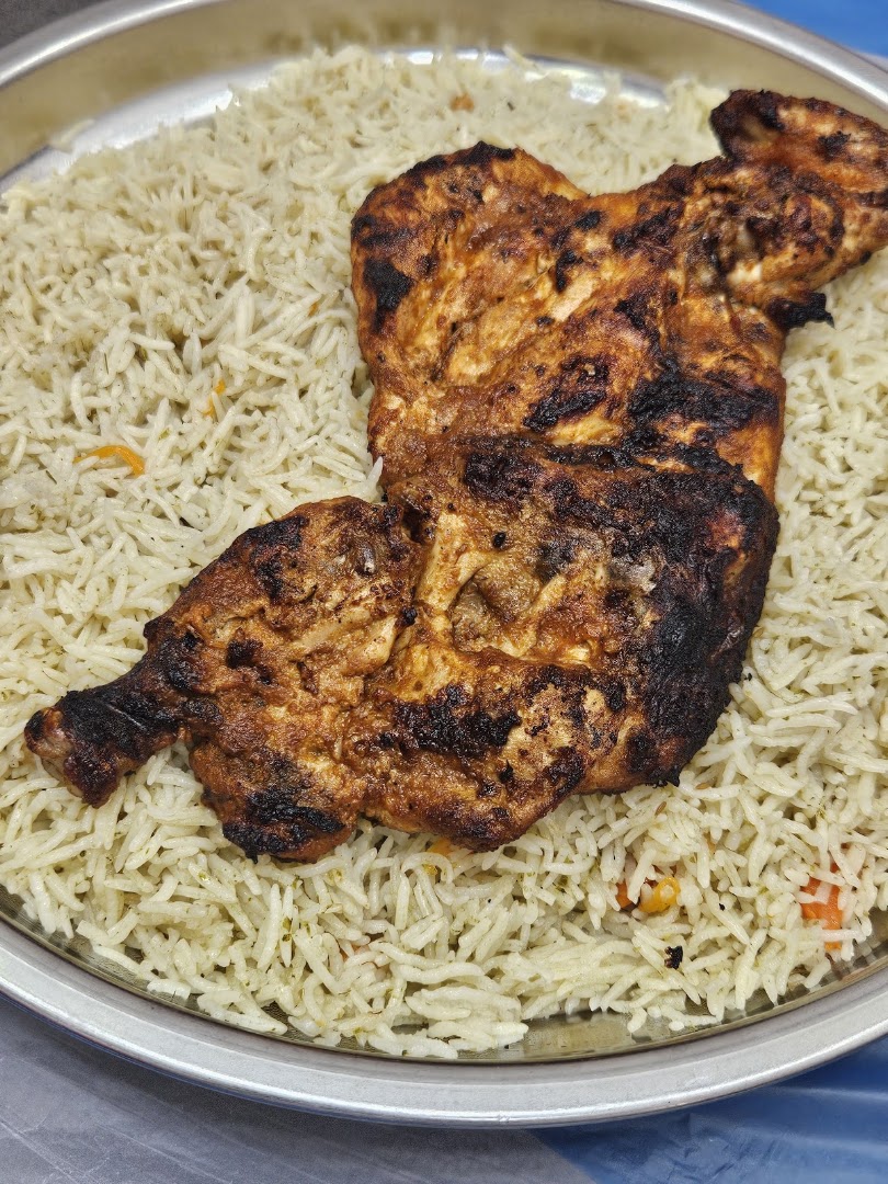 Mazahbi Al Yeman: appetizing photo of restaurant food