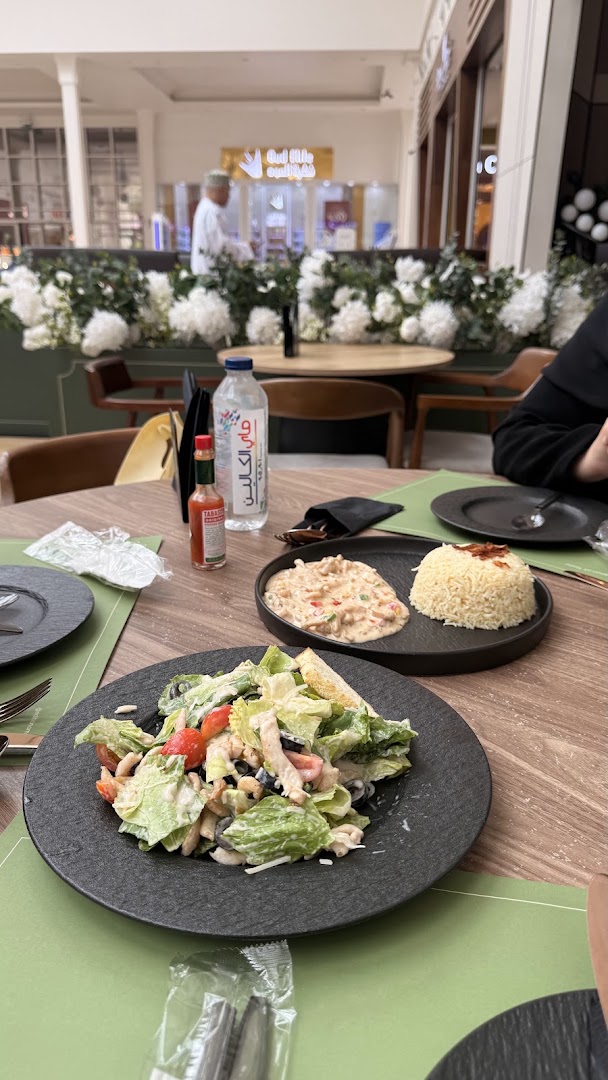 Edition Café: clear photo of served food