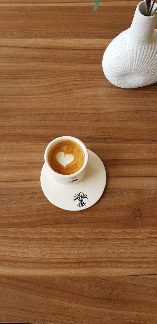 Watan Cafe: high quality aesthetic coffee shot