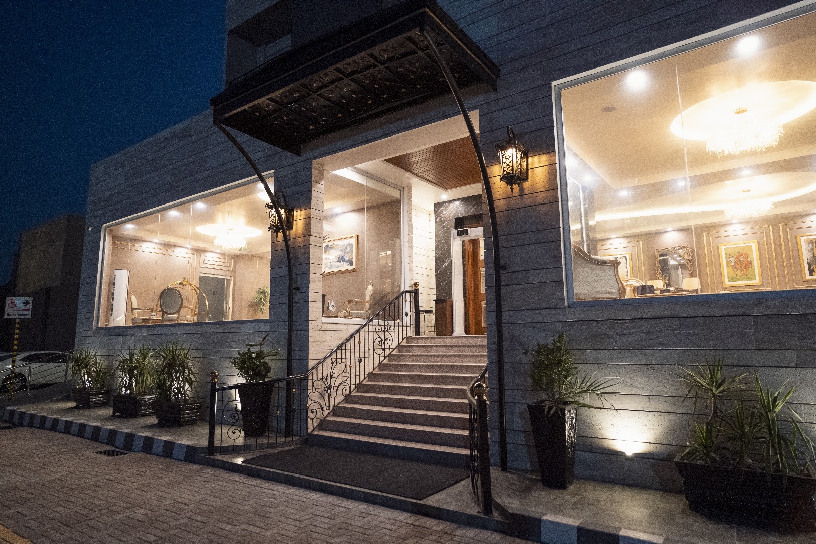 Best Western Hotel Faisalabad City: professional exterior shot of hotel