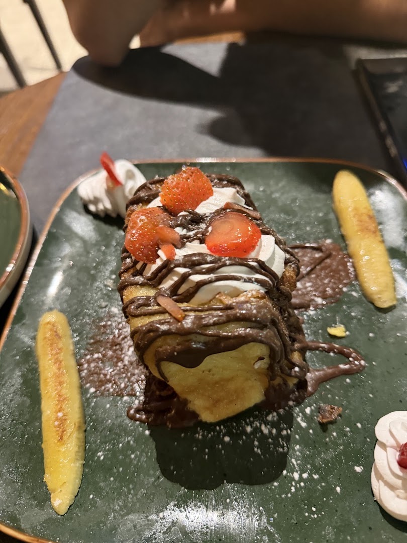 Coffee Fix: appetizing photo of breakfast dish