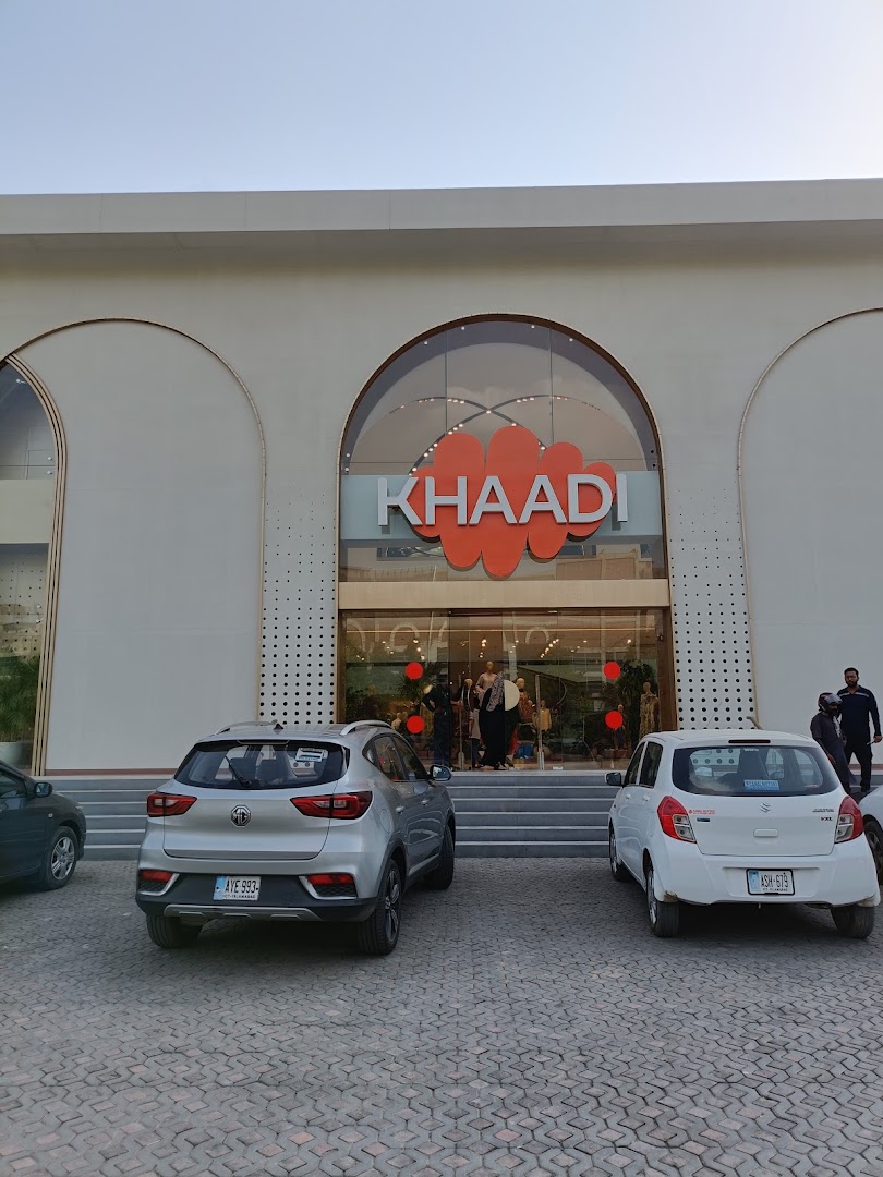 Khaadi: clear storefront photo of shop