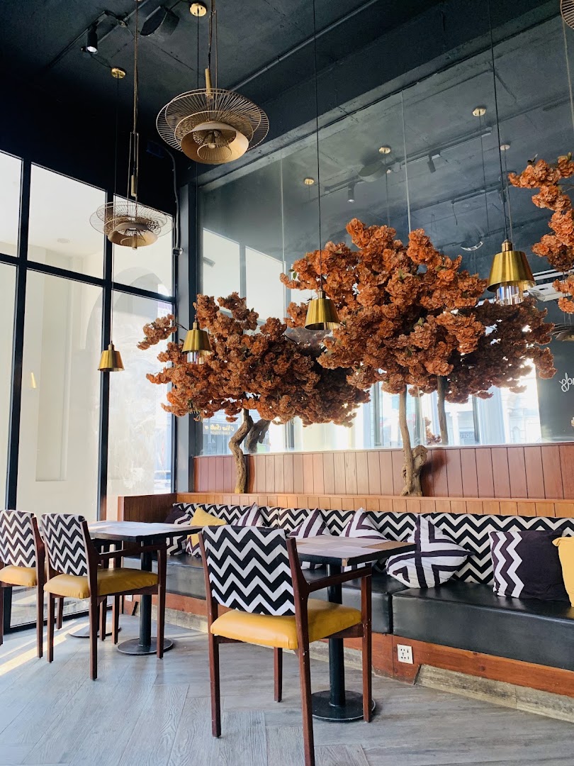 Marinara: attractive interior and inviting atmosphere
