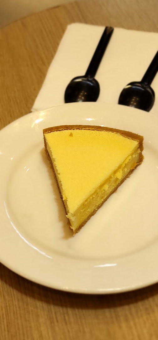 Second Cup: clear, appetizing photo of food