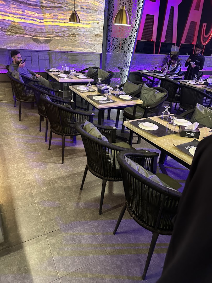 Barasti Cafe & Restaurant: clear shot of restaurant interior