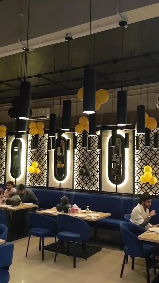 Berekah Lounge: clear photo of venue interior