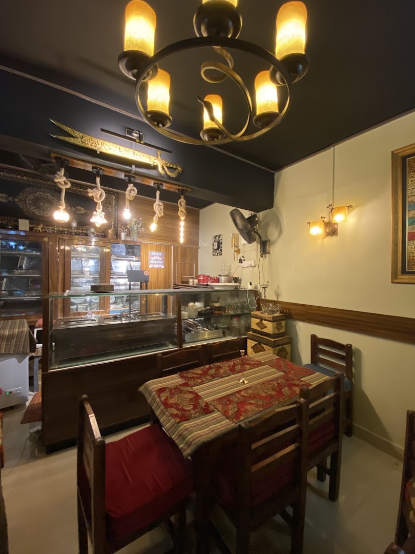 Cafe 1947: clear view of restaurant interior