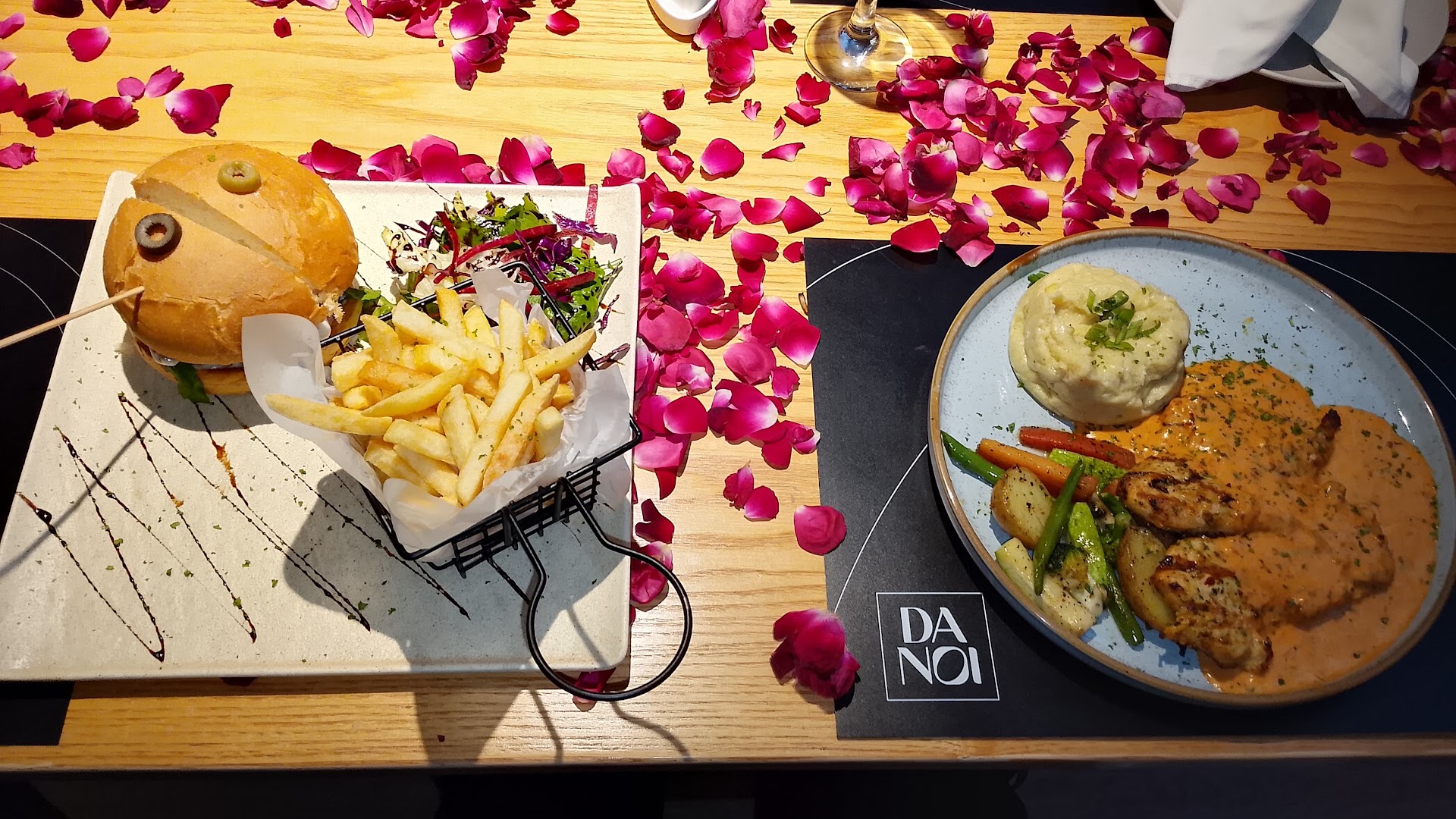 Da Noi: appetizing food presentation and atmosphere