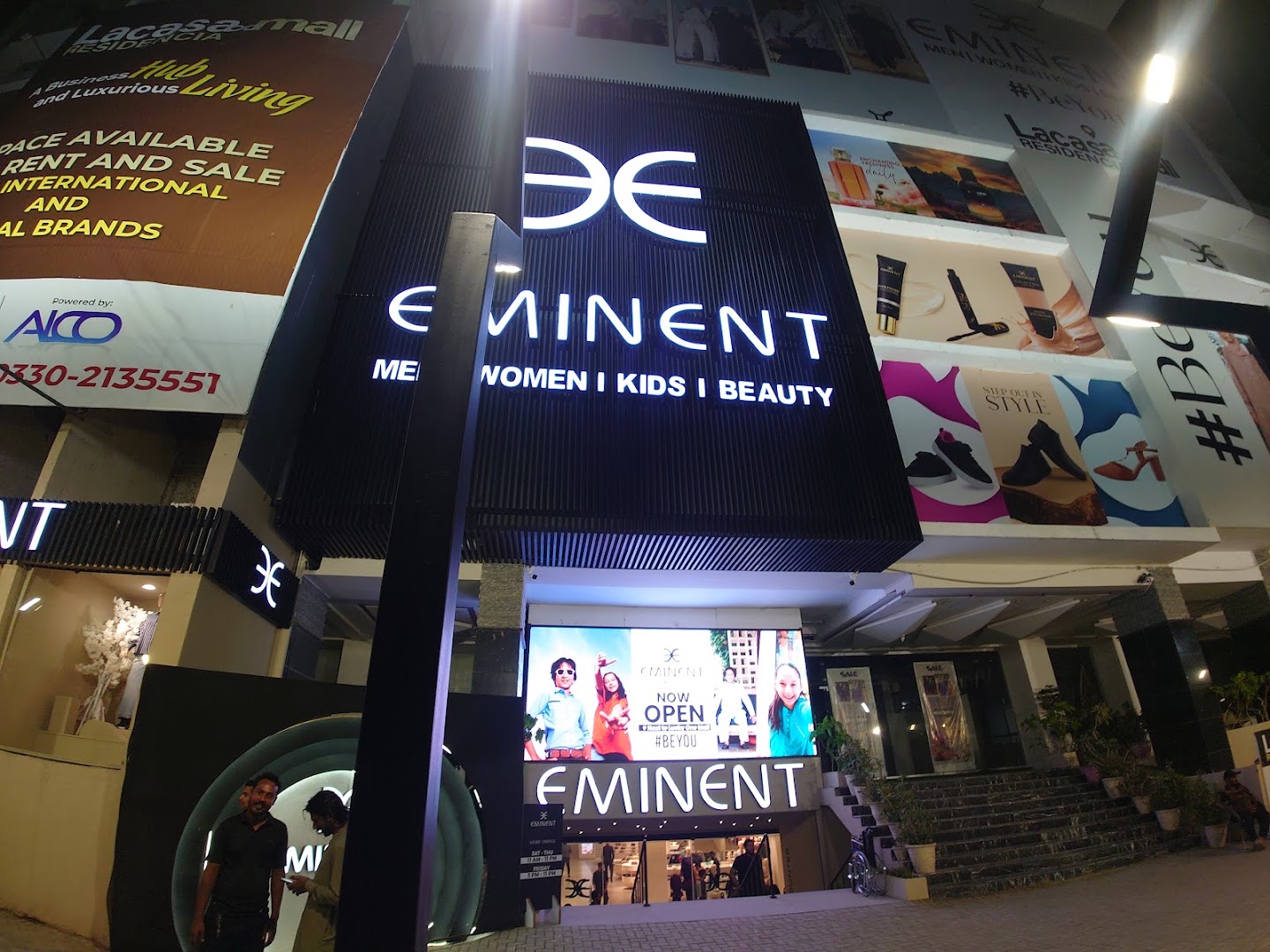 Eminent: clear storefront photo of shop