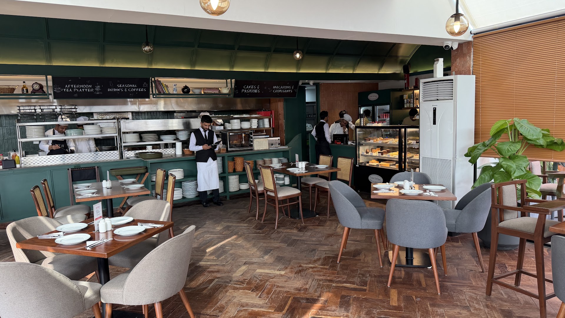 English Tea House: clear, professional interior atmosphere shot