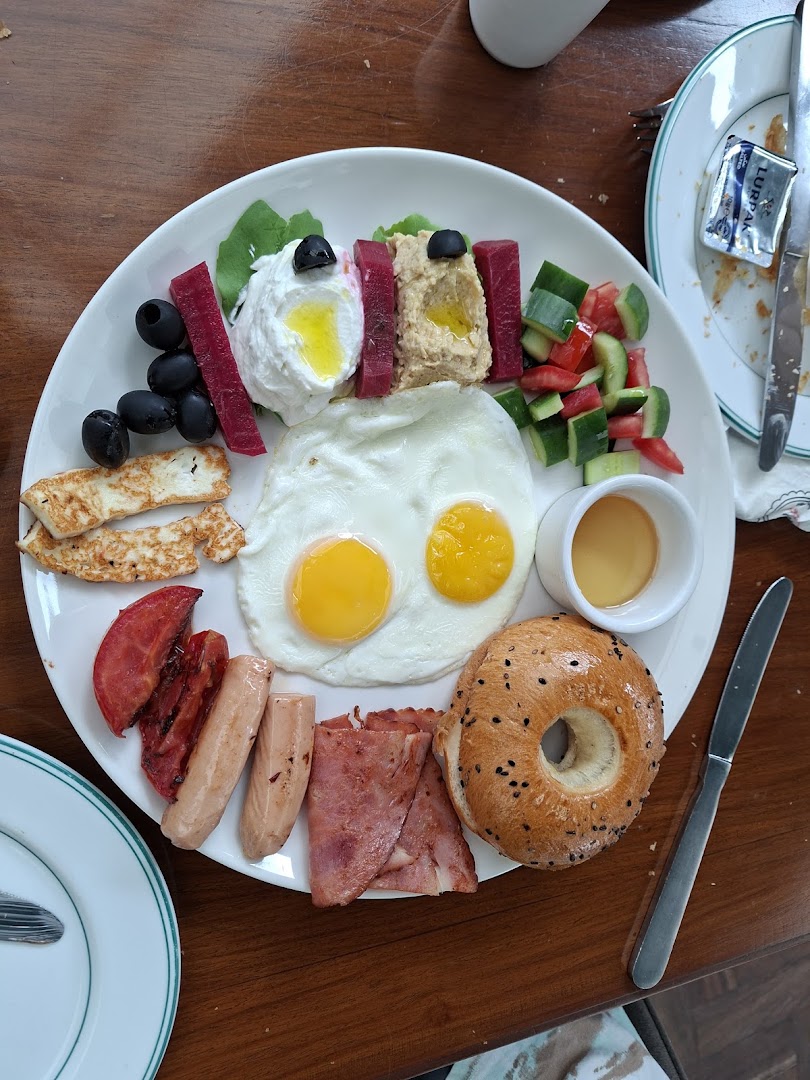 English Tea House: appetizing, high-quality food photography