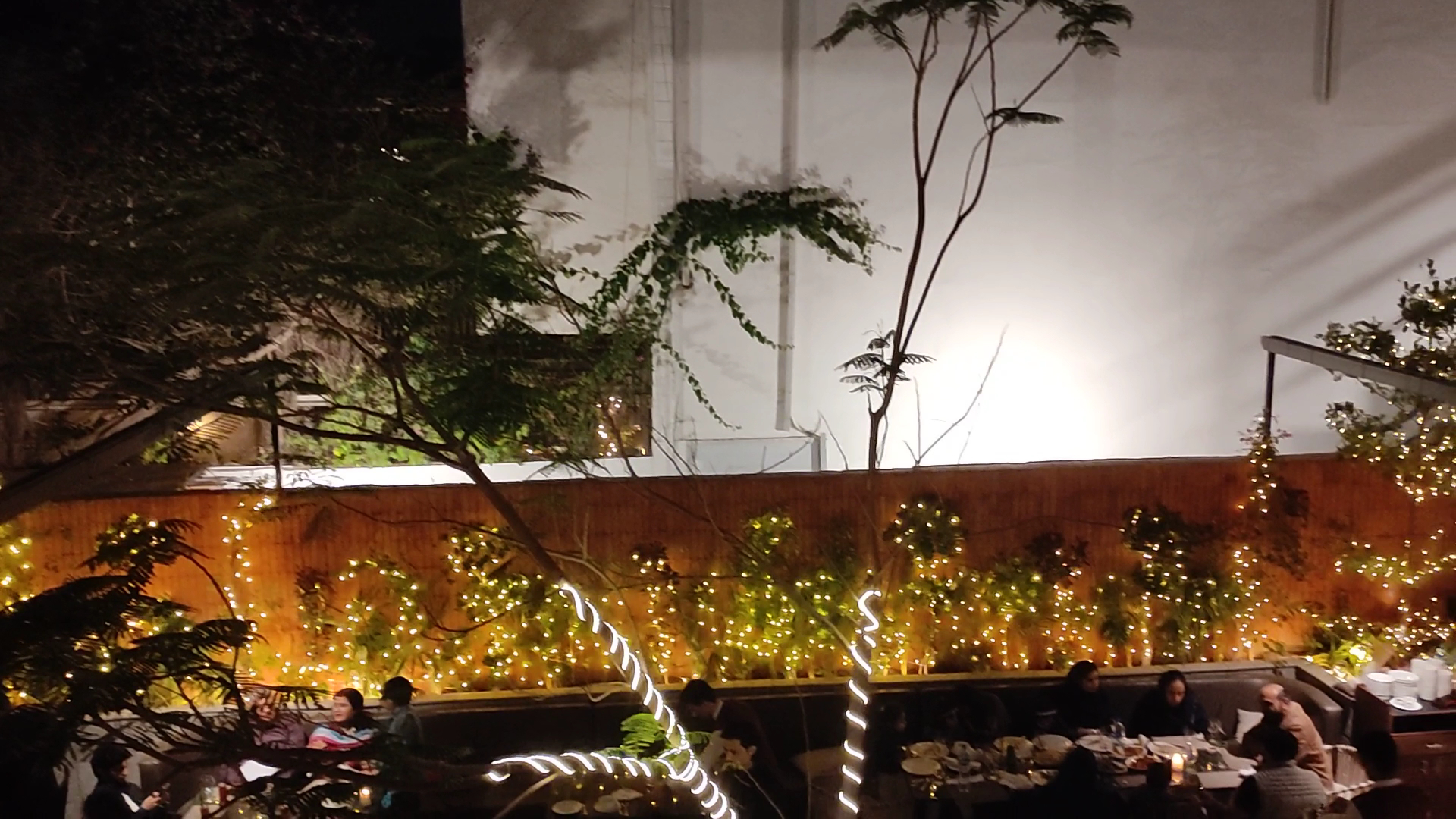 English Tea House: atmospheric photo of the venue