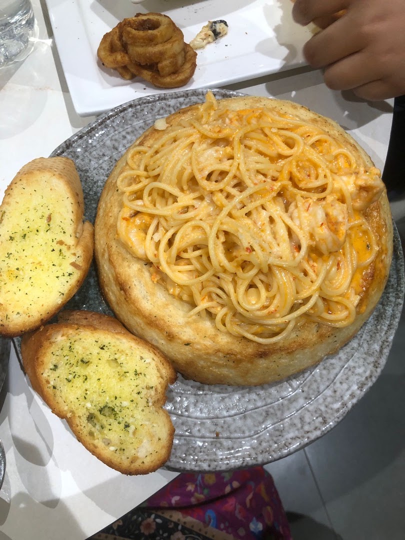 The Dopamine Cafe: appetizing photo of served food