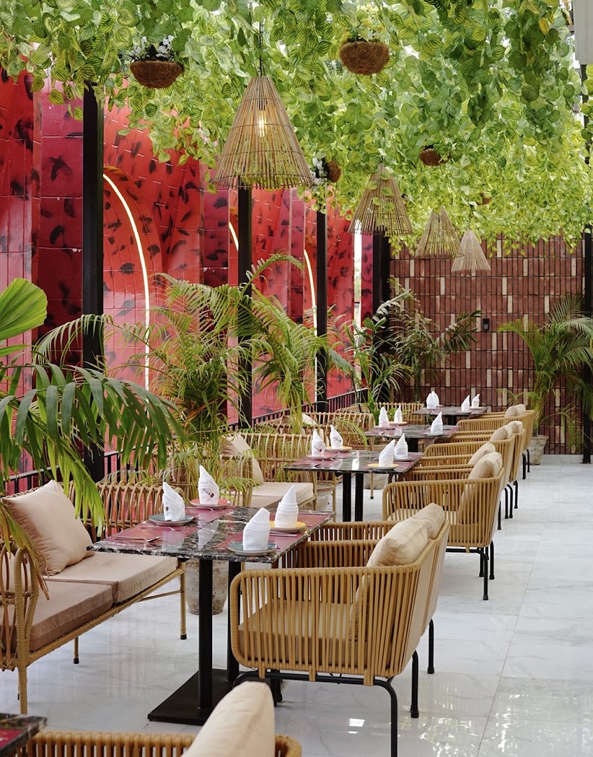 The Silo: beautiful, high-quality restaurant interior shot