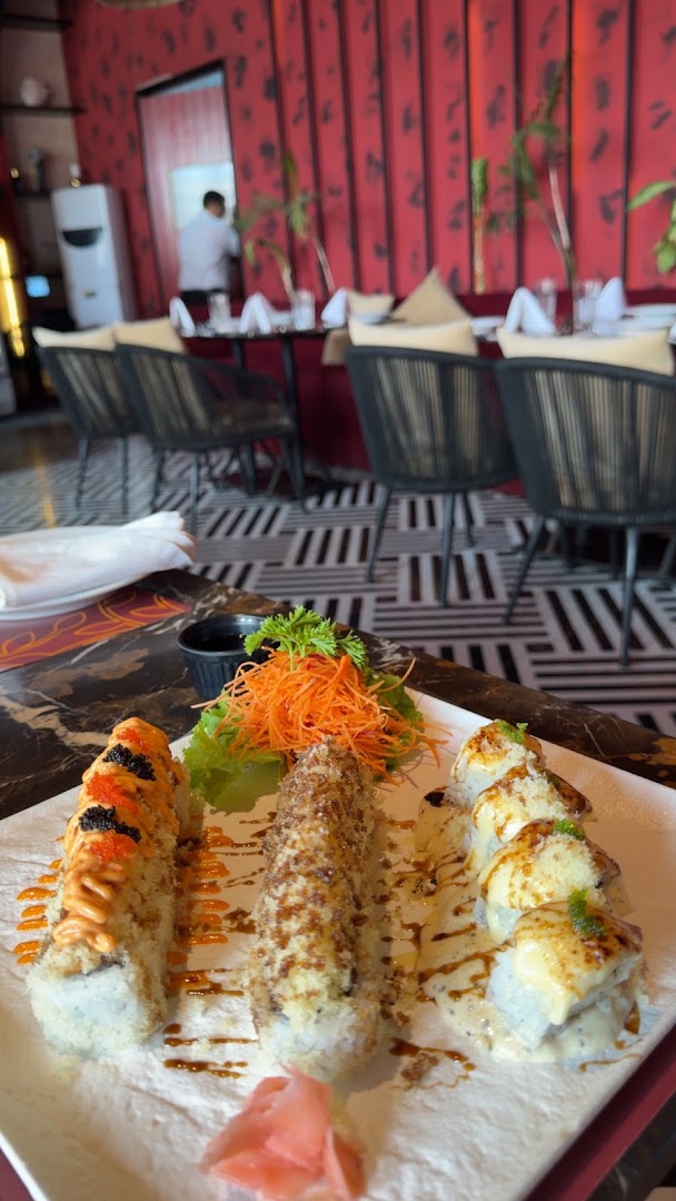 The Silo: appetizing food photo with ambiance
