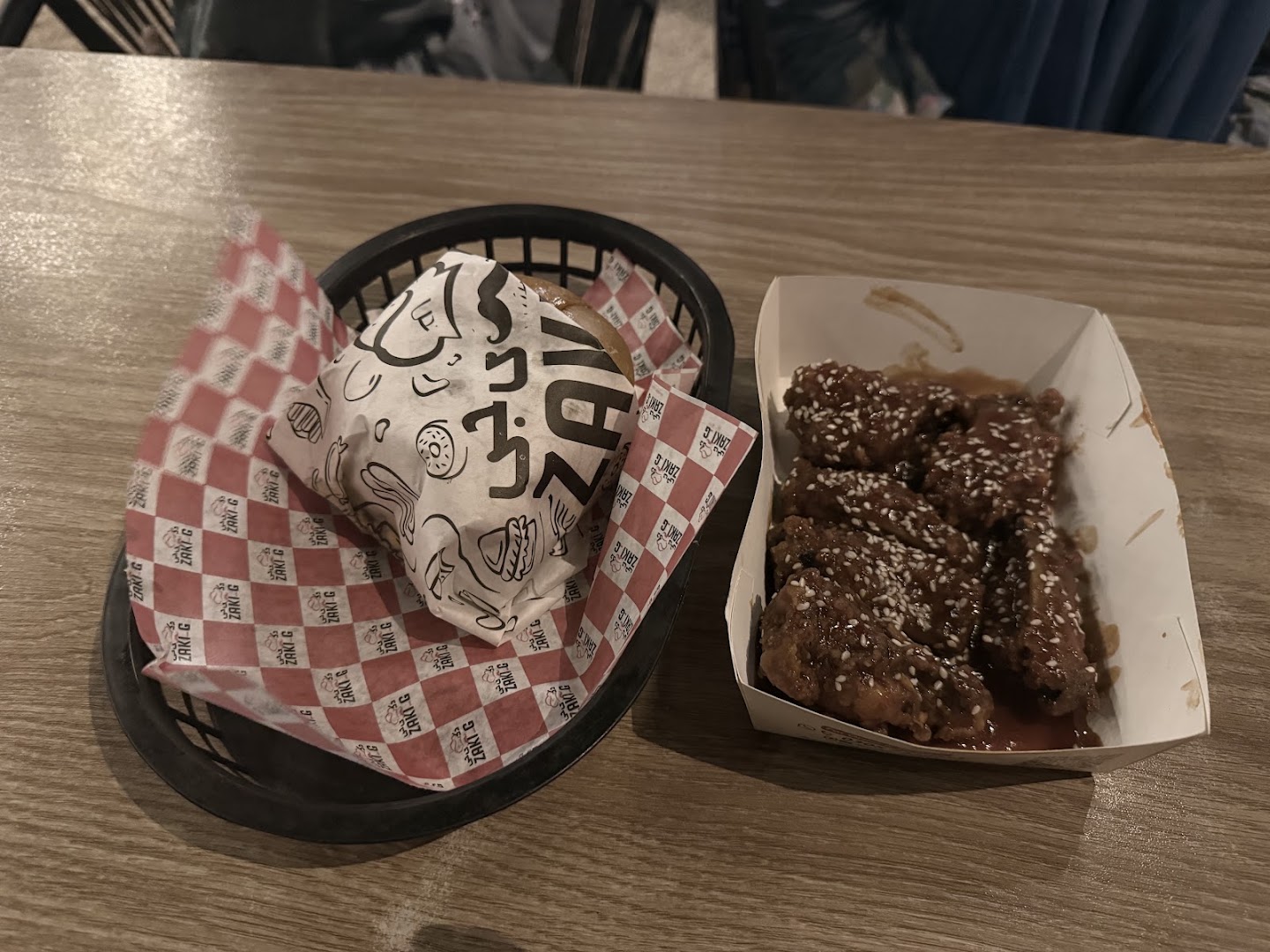 Zaki G: clear photo of restaurant food