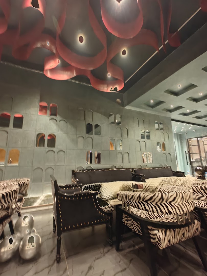 Duke By Sultan: attractive interior design and atmosphere