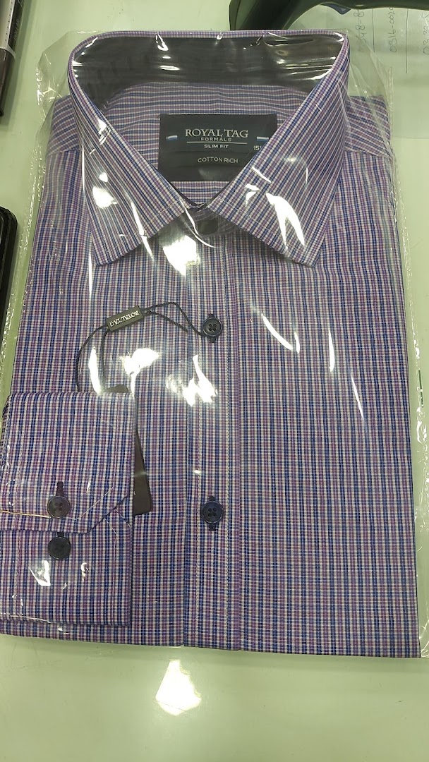Royal Tag: clear product photo of shirt