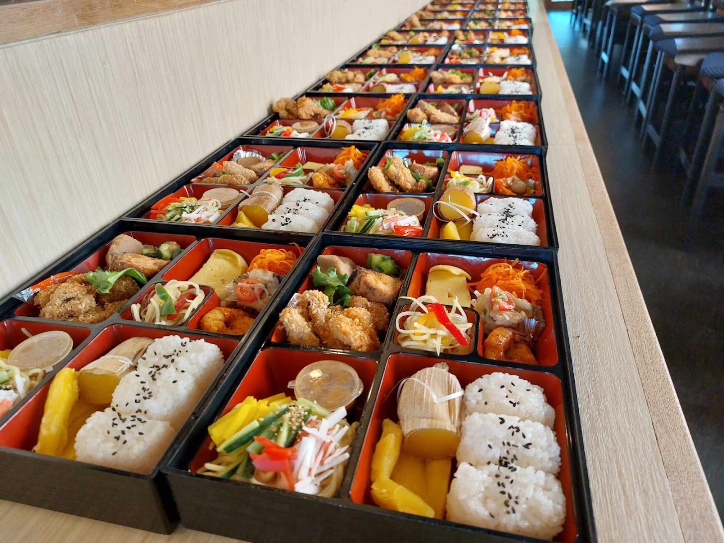 Tori Tori Restaurant: appetizing display of restaurant food