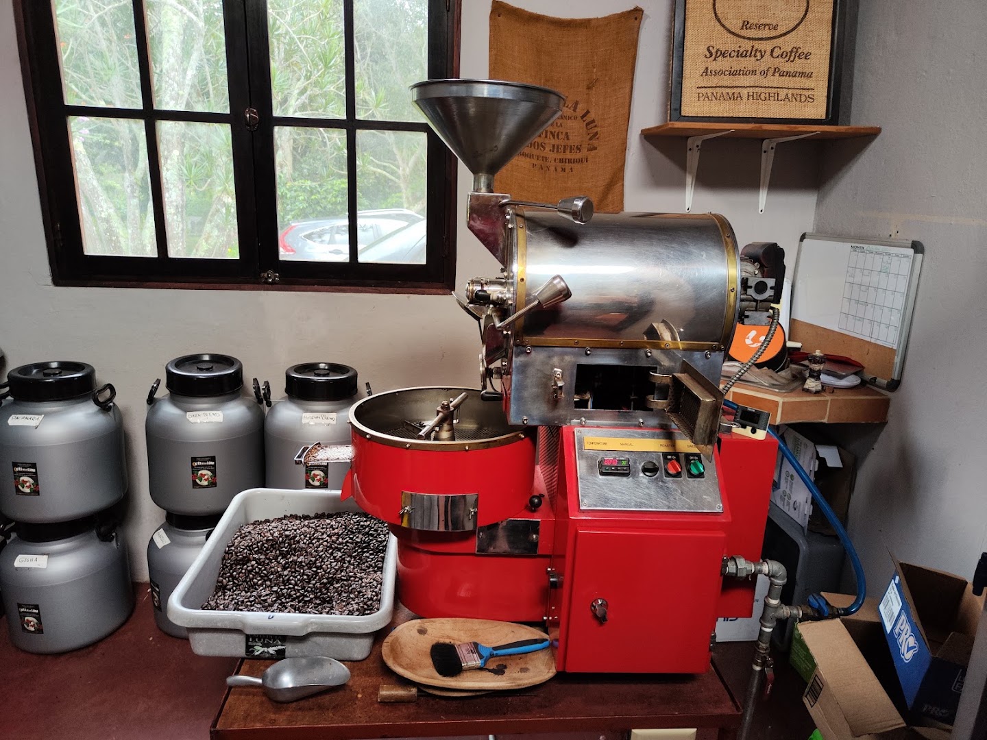 Finca Dos Jefes: coffee roasting process clearly