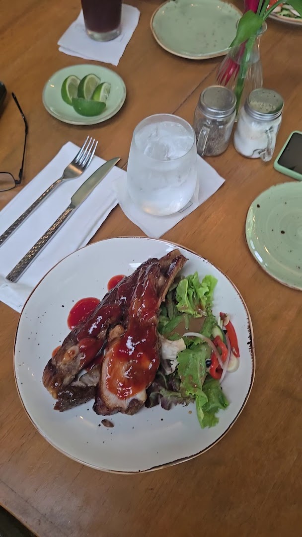 The Rock Restaurant & Bar: appetizing food photography