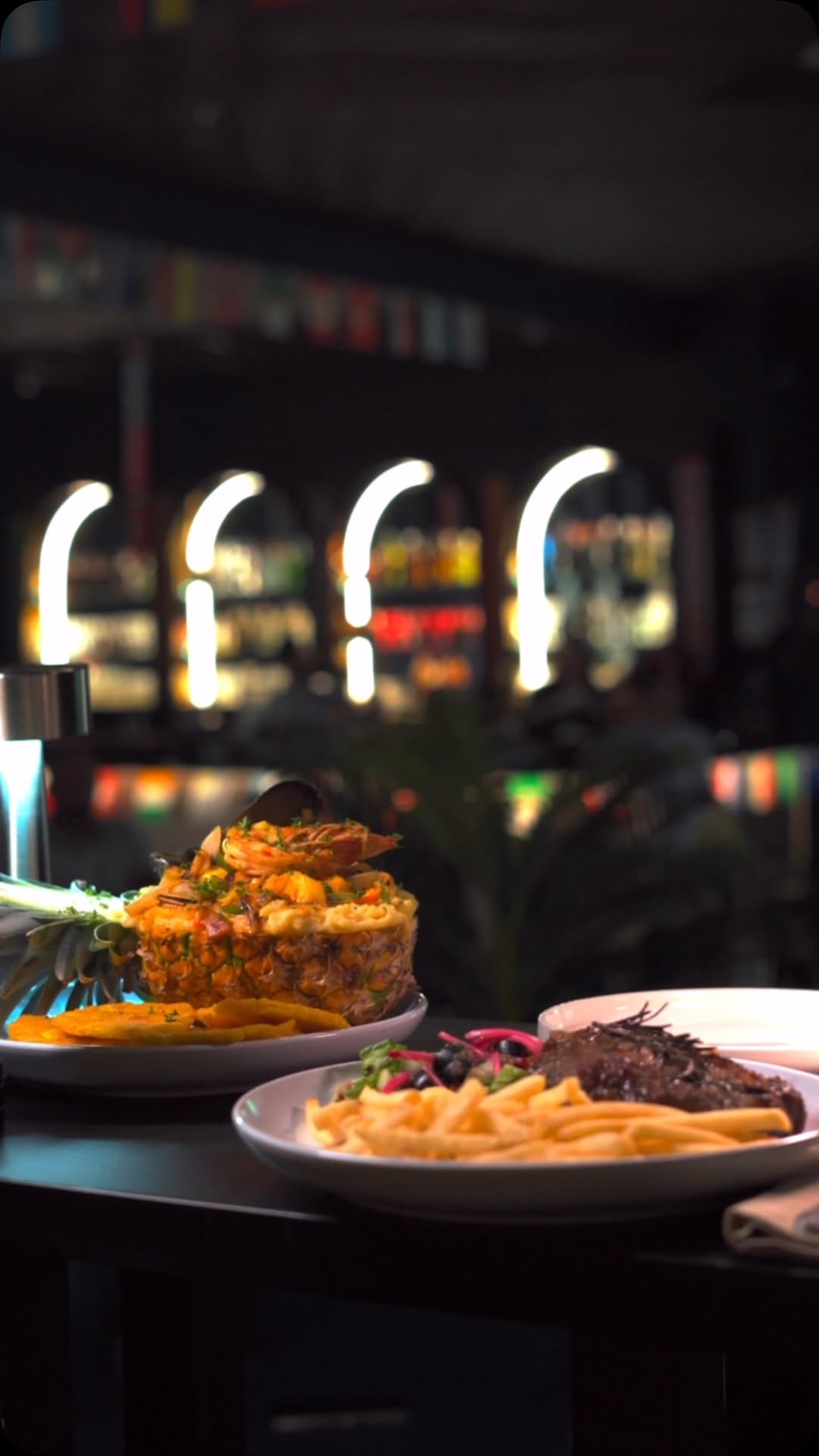 Grados Bar & Rest: appetizing food in bar setting