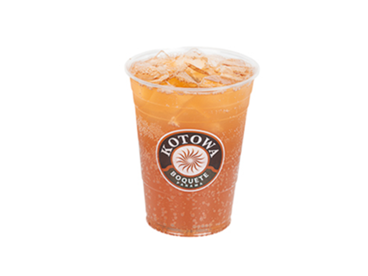 Kotowa Coffee House Chitré: professional product photo of drink