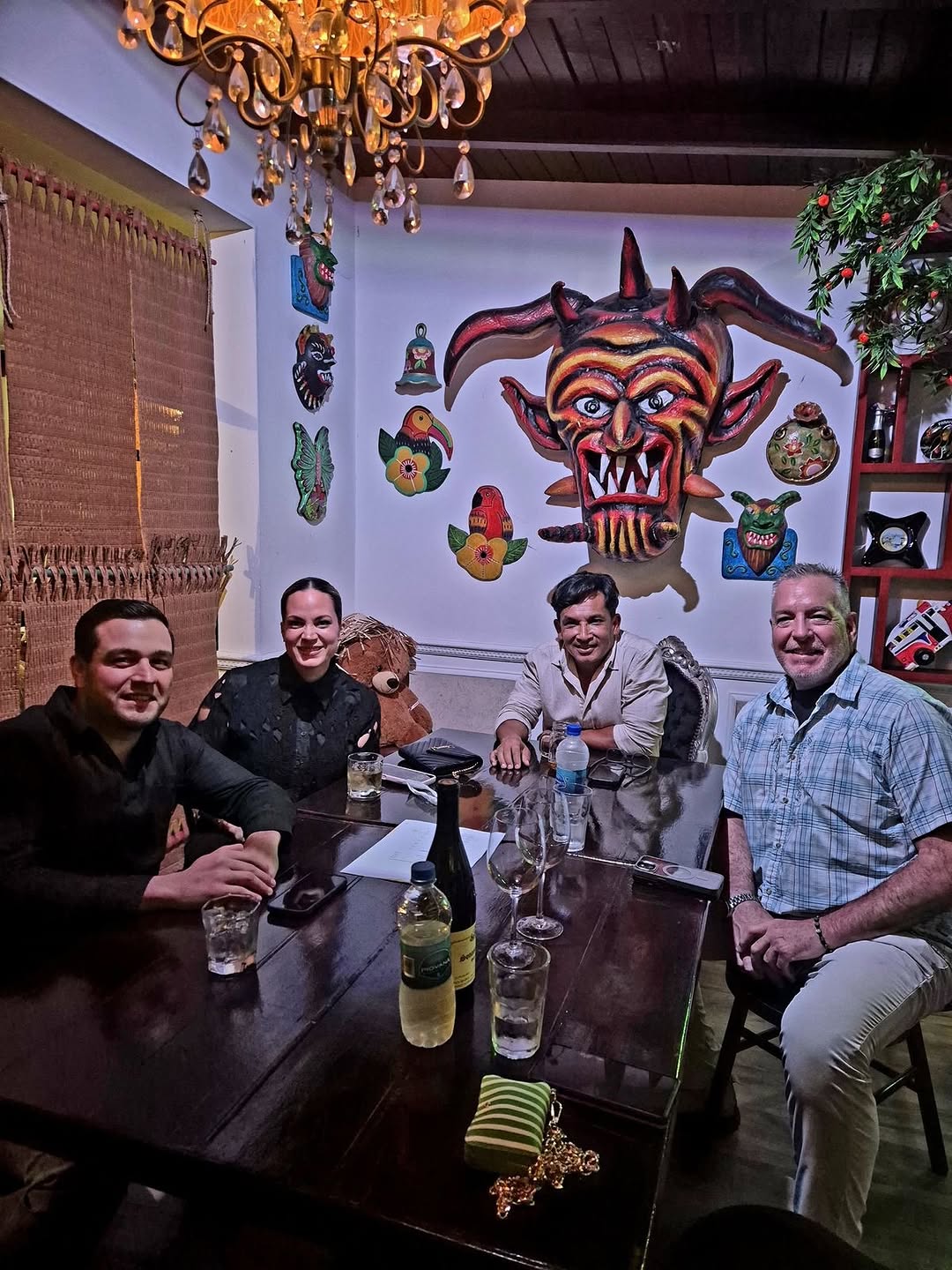 Concolón: guests enjoying the atmosphere
