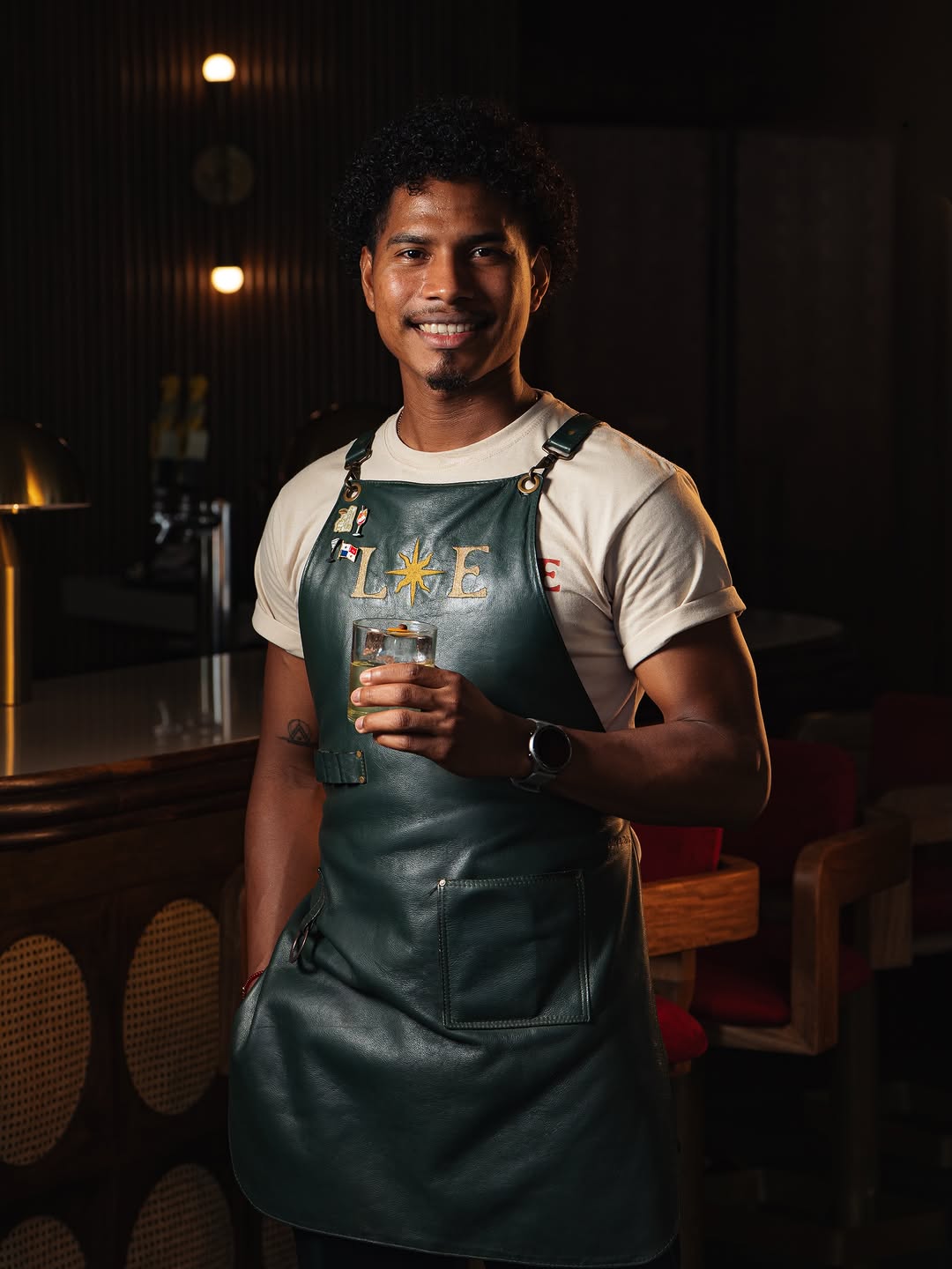 La Estrella: professional portrait of staff member