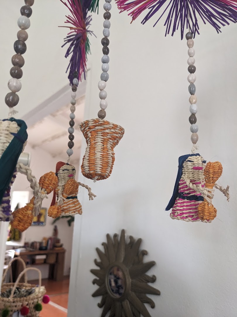 Artemanía: artisanal products clearly