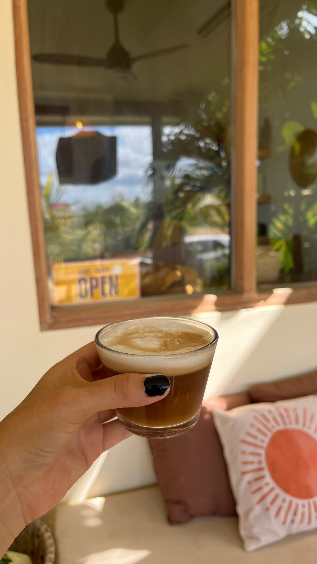 Sol Venao: appealing breakfast drink photo
