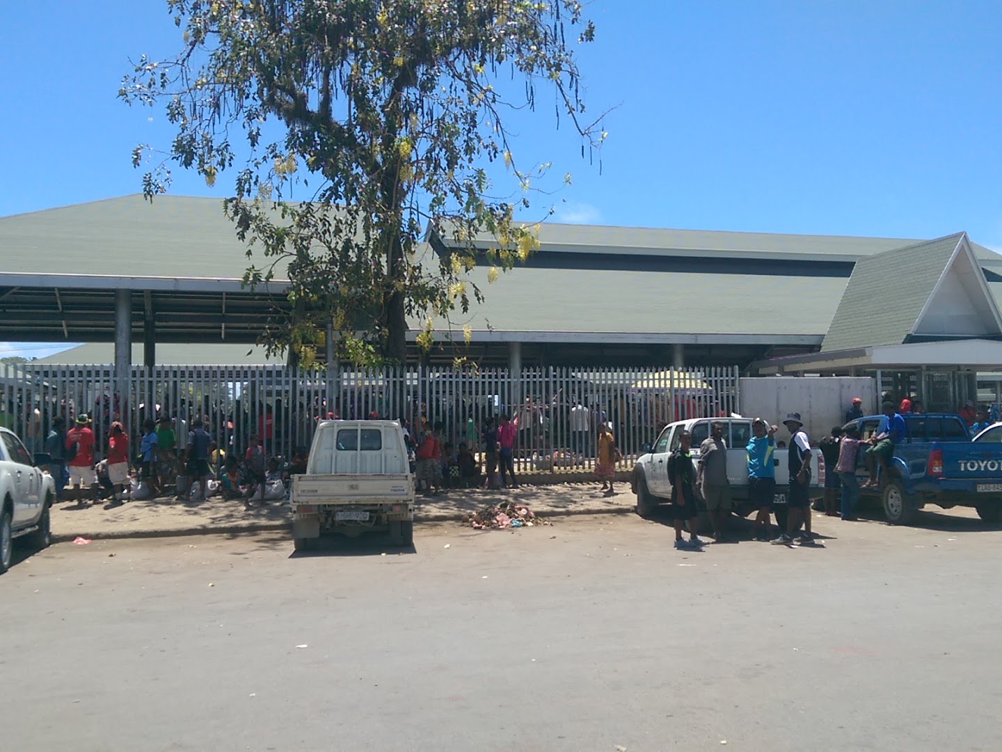 Madang Main Market: venue exterior clearly