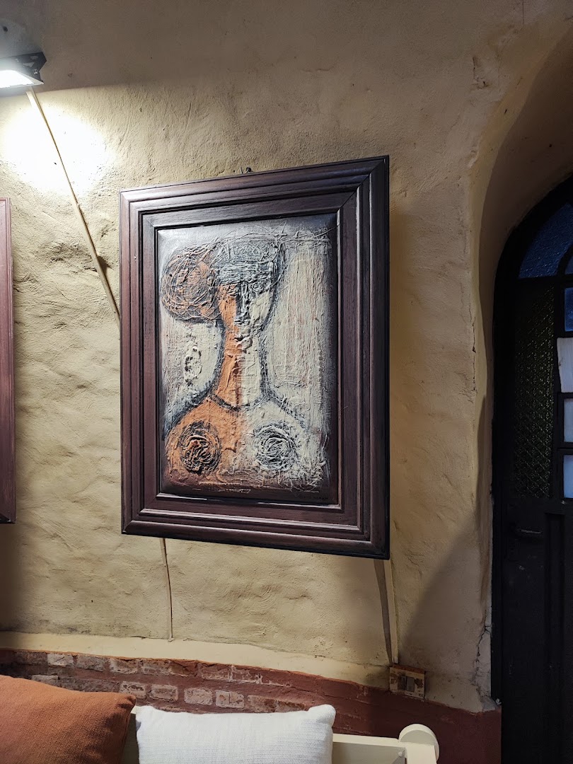 Domo Cultural Ita Kua: clear photo of gallery artwork