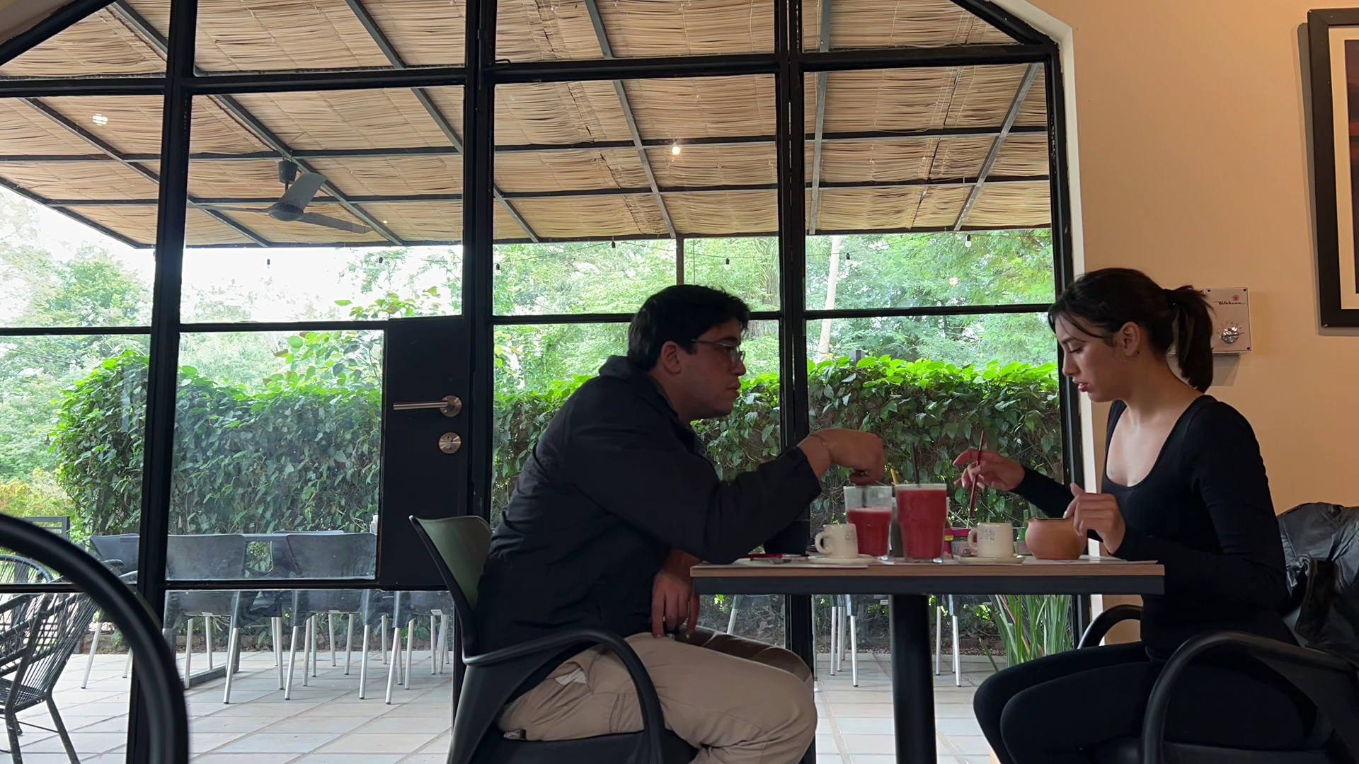 Nina Café: atmosphere and happy customers