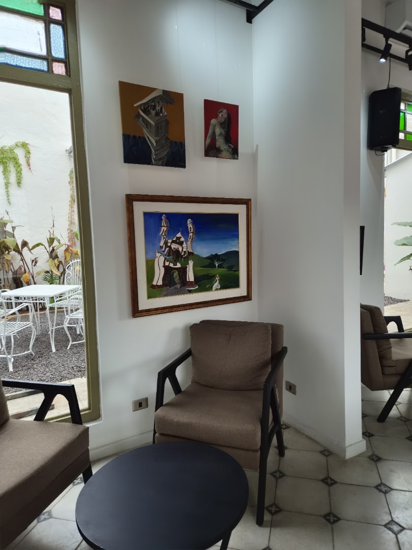 Arte con Aroma Café: inviting cafe interior atmosphere